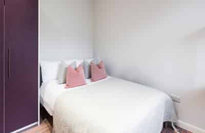 Room in a 5 Bedroom Apartment, 85 Seaford Street, Stoke-on-Trent ST4 2ET - Stoke-on-Trent, England, United Kingdom - 5 Bed 1 Bath - Bedroom