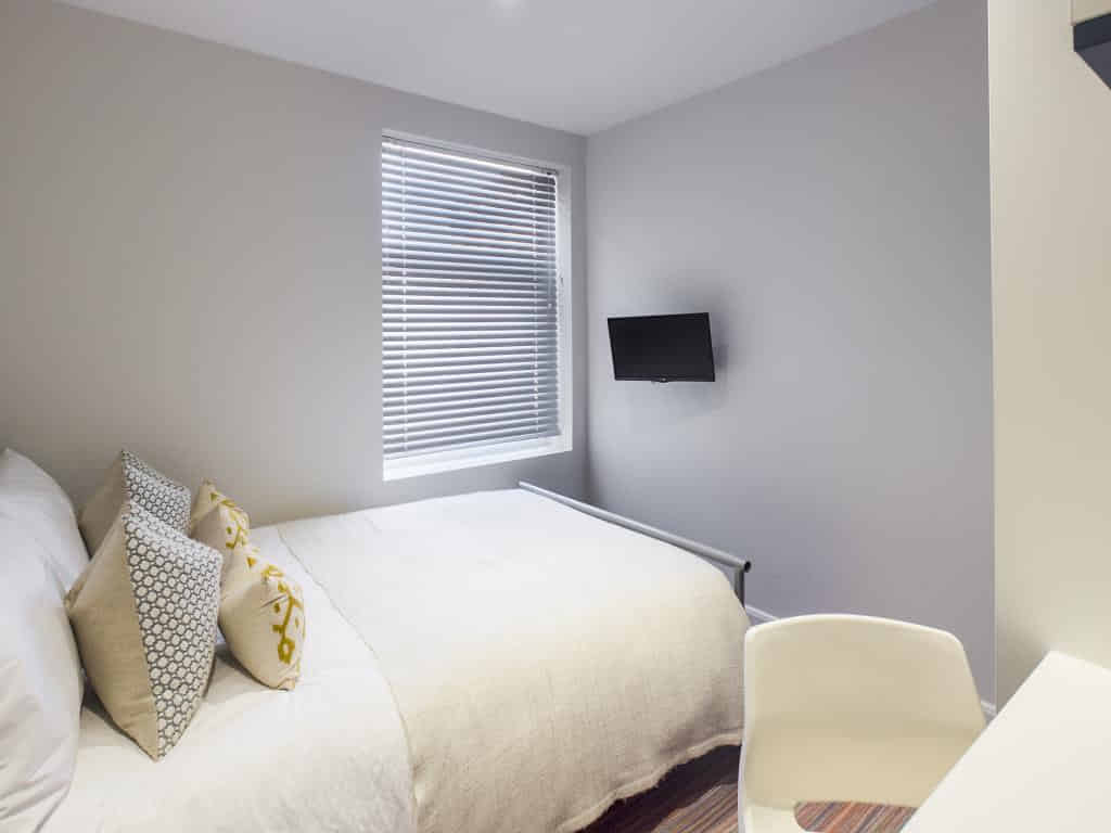 Room in a 4 Bedroom Apartment, 6 Guildford Street, Stoke-on-Trent ST4 2EP - Stoke-on-Trent, England, United Kingdom - 4 Bedroom 1 Bathroom - Bedroom