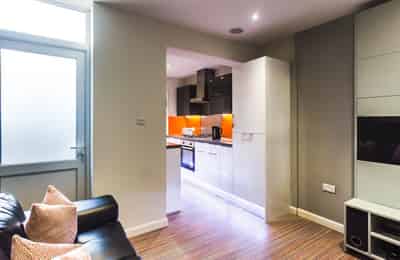 Room in a 4 Bedroom Apartment, 42 Watford Street, Stoke-on-Trent ST4 2EW - Stoke-on-Trent, England, United Kingdom - Bedroom 4 - Kitchen
