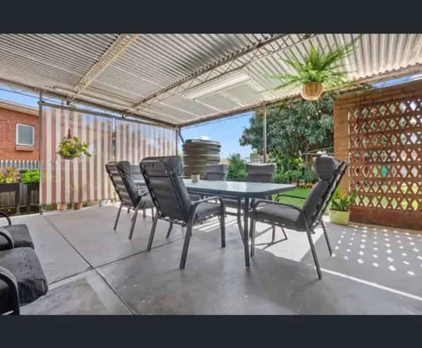 Room in a 3 Bedroom Apartment, Little St, Croydon Park, Adelaide 5008 - Adelaide, South Australia, Australia - Amenities