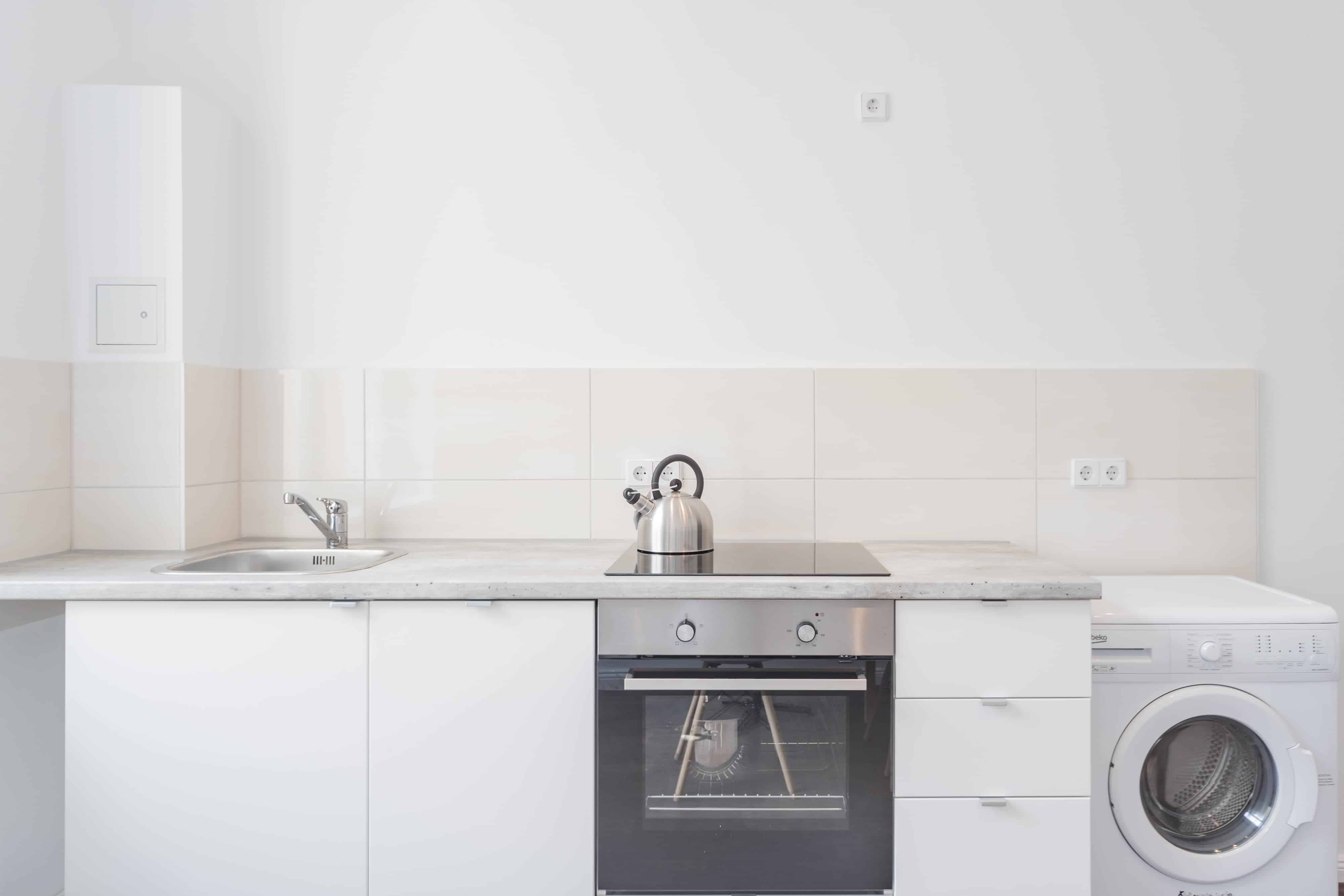 ?w=400&h=260&fit=crop&q=40&auto=format&trim=auto