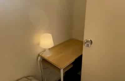 Room 1 - Amenities?w=400&h=260&fit=crop&q=40&auto=format&trim=auto