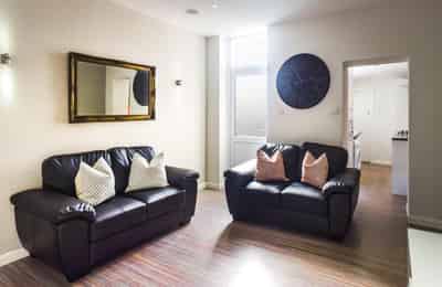 Room in a 5 Bedroom Apartment, 24 Seaford Street, Stoke-on-Trent ST4 2EU - Stoke-on-Trent, England, United Kingdom - Amenities