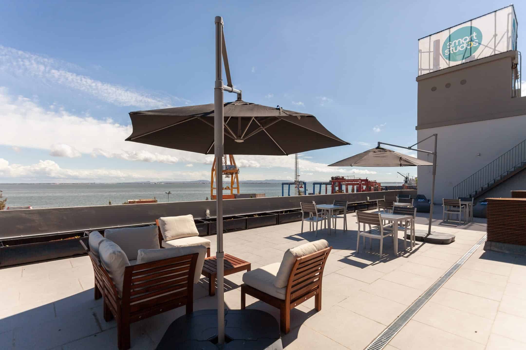 Nido Santa Apolonia, Lisbon - Lisbon, Portugal - Exterior