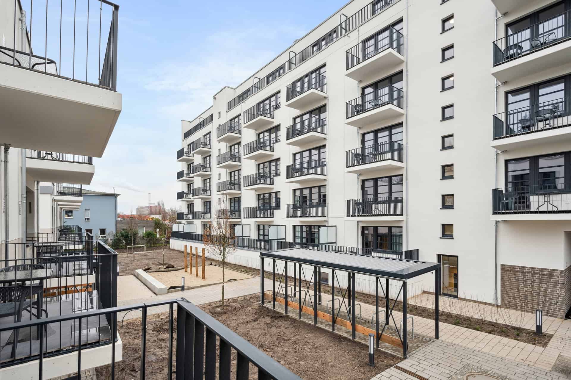 Kitchen?w=400&h=260&fit=crop&q=40&auto=format&trim=auto