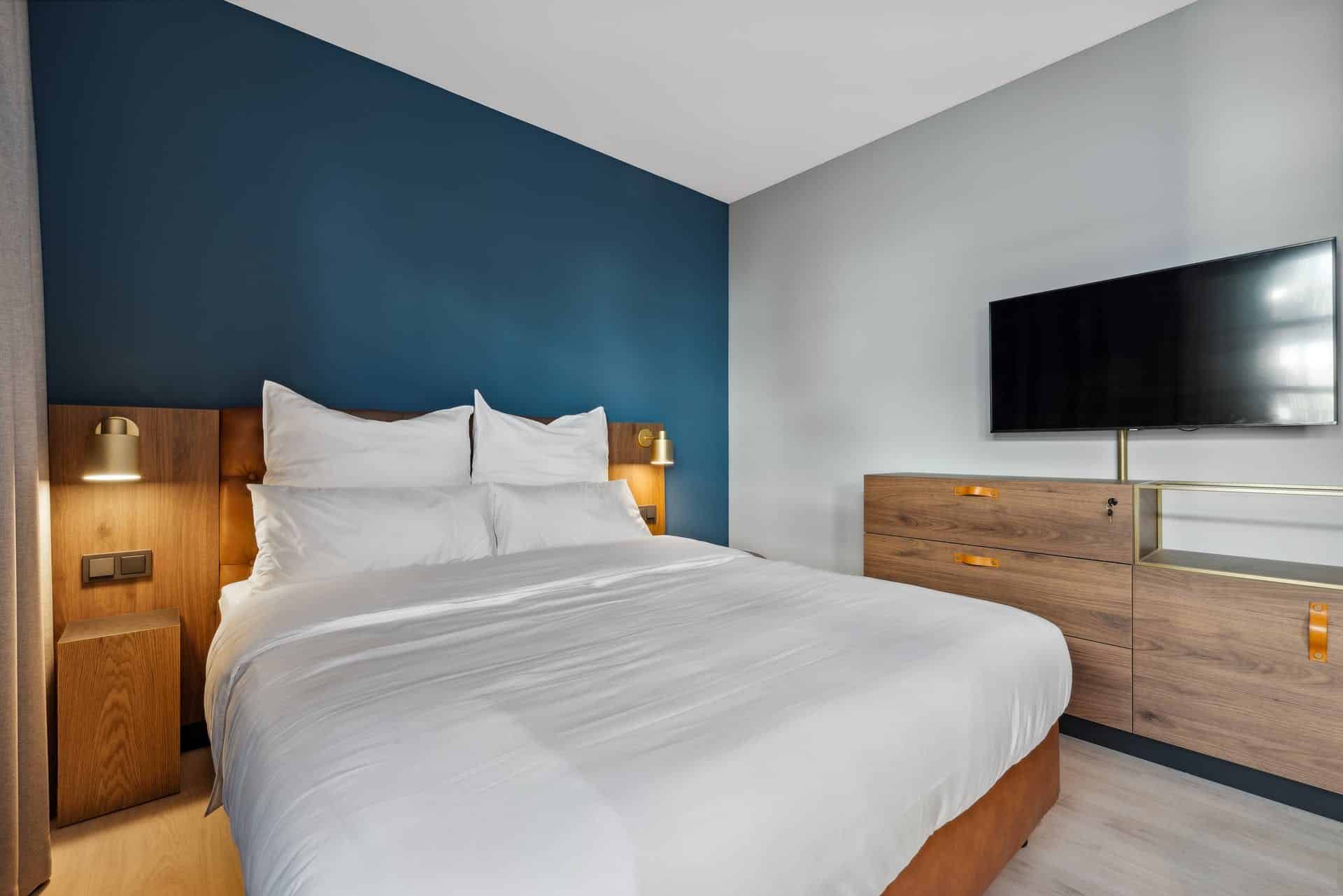 Kitchen?w=400&h=260&fit=crop&q=40&auto=format&trim=auto