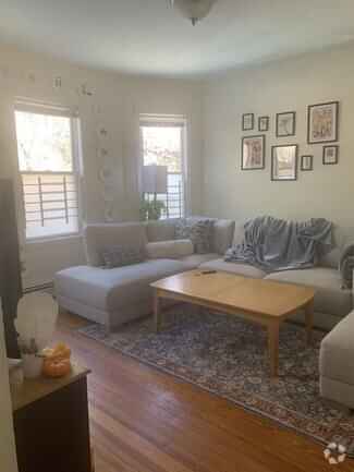 June Homes 02148, Boston - Boston, Massachusetts, United States - Common Area