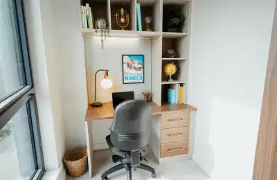 Common Area?w=400&h=260&fit=crop&q=40&auto=format&trim=auto