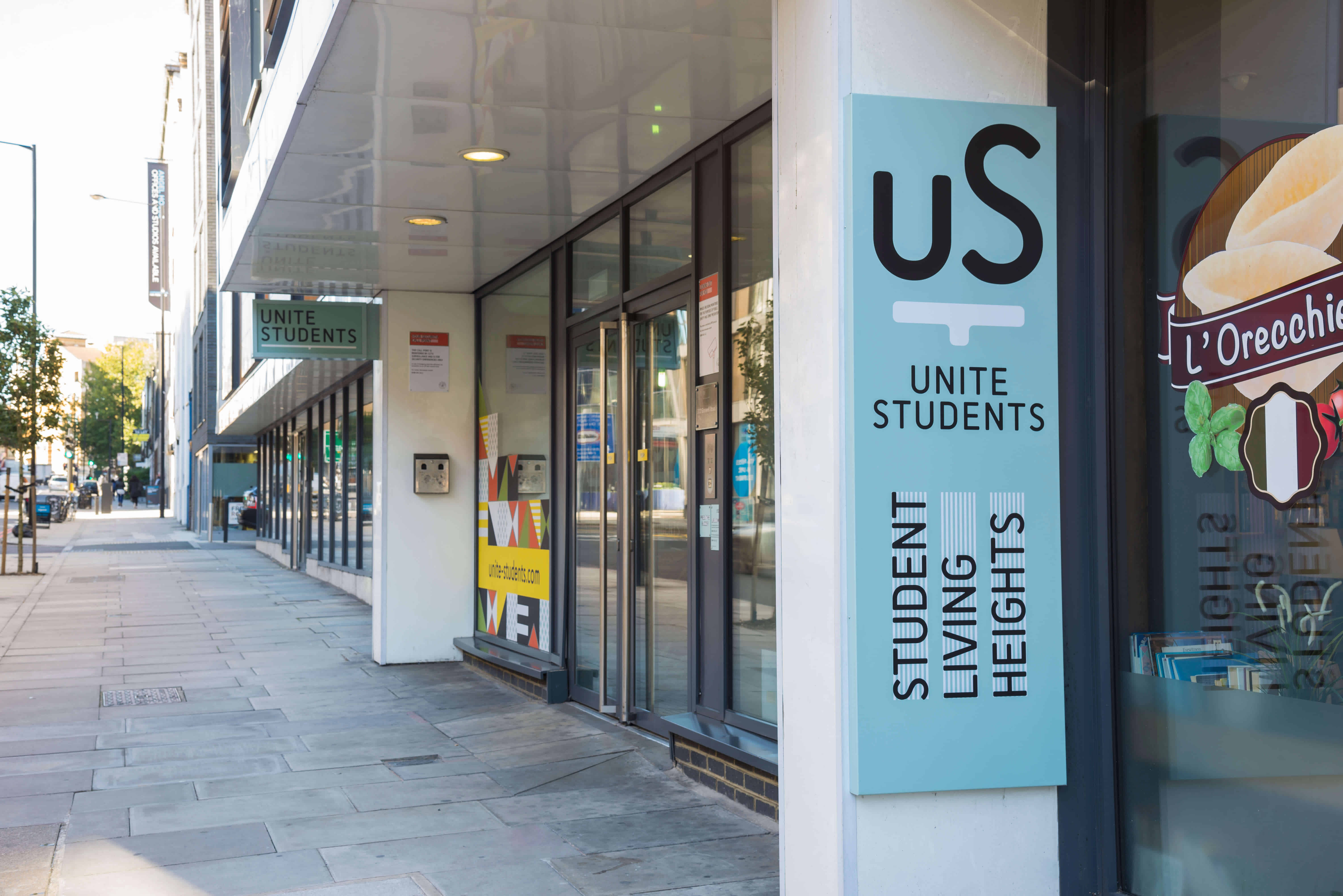 Student Living Heights, London - London, England, United Kingdom - Exterior