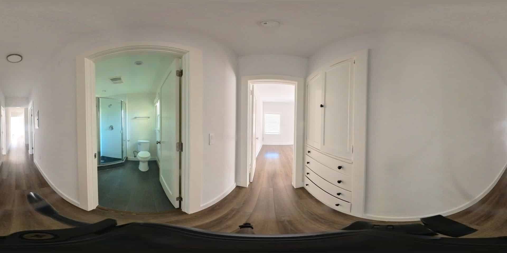 The Hidden Gem, Los Angeles - Los Angeles, California, United States - 3 Bedroom Apartment - Bathroom