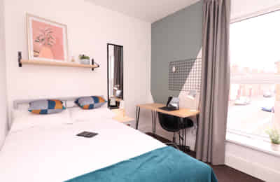 7 Bedroom 2 Bathroom Apartment - Bathroom?w=400&h=260&fit=crop&q=40&auto=format&trim=auto