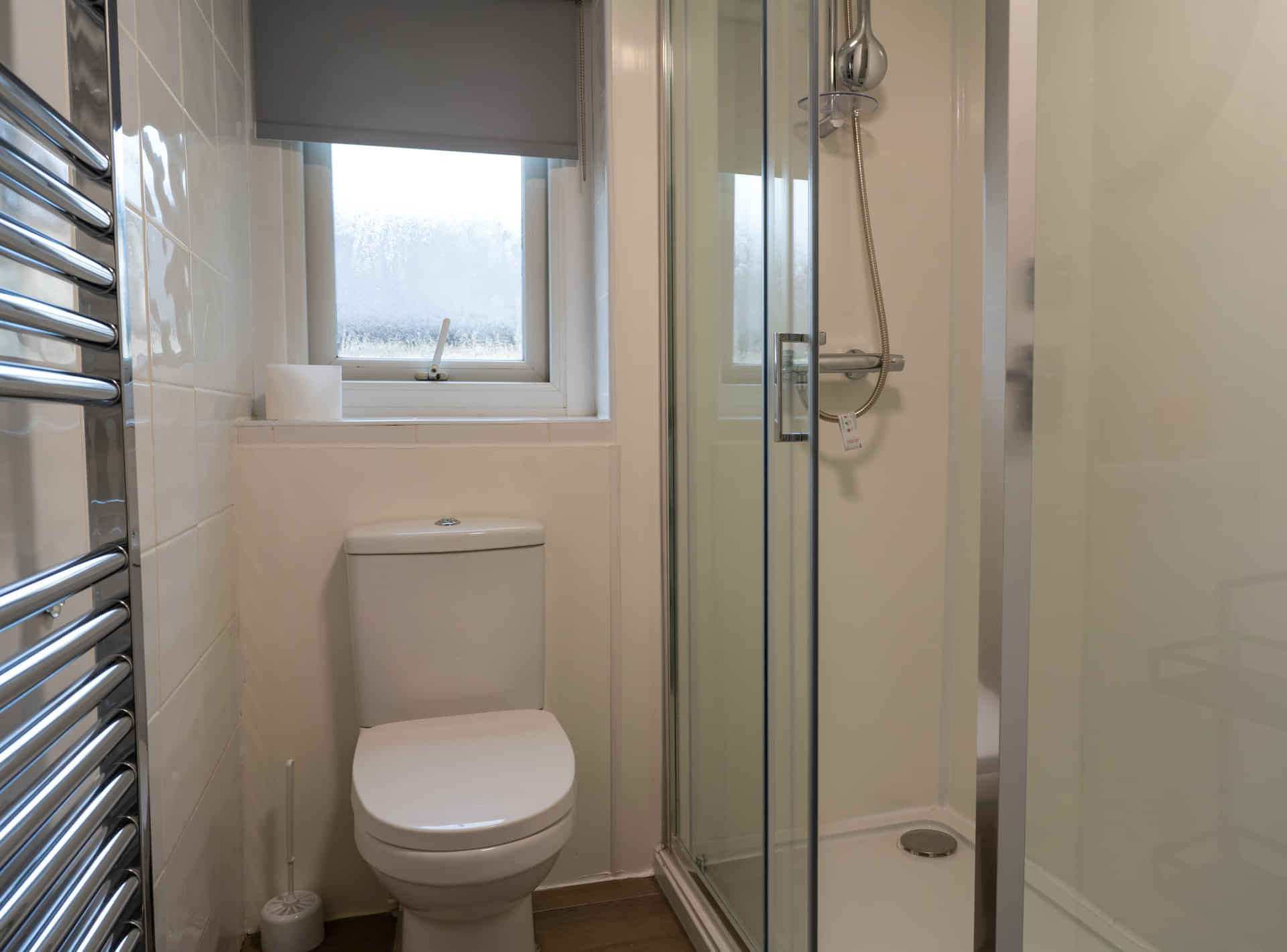Room in a 7 Bedroom Apartment, 23 Ossory St, Manchester M14 4BX - Manchester, England, United Kingdom - 8 Bedroom 2 Bathroom  Apartment  - Bathroom