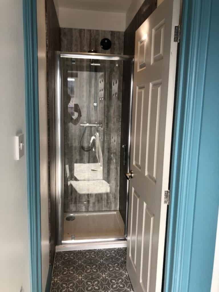 Common Area?w=400&h=260&fit=crop&q=40&auto=format&trim=auto