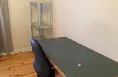 Room 1 - Amenities?w=400&h=260&fit=crop&q=40&auto=format&trim=auto