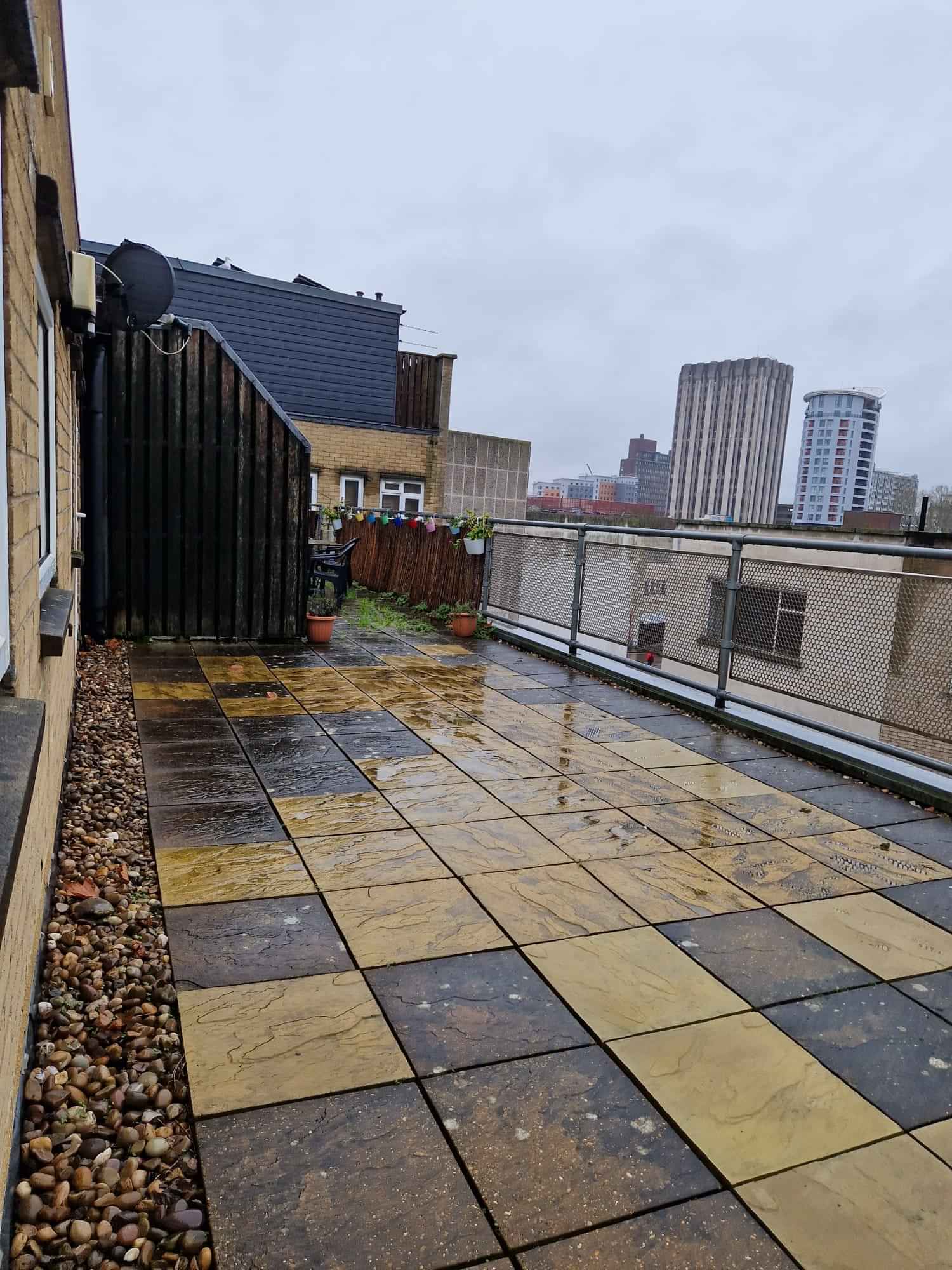 Room in a 2 Bedroom Apartment, 12 Bond St, Broadmead, Bristol BS1 3LU - Bristol, England, United Kingdom - Exterior