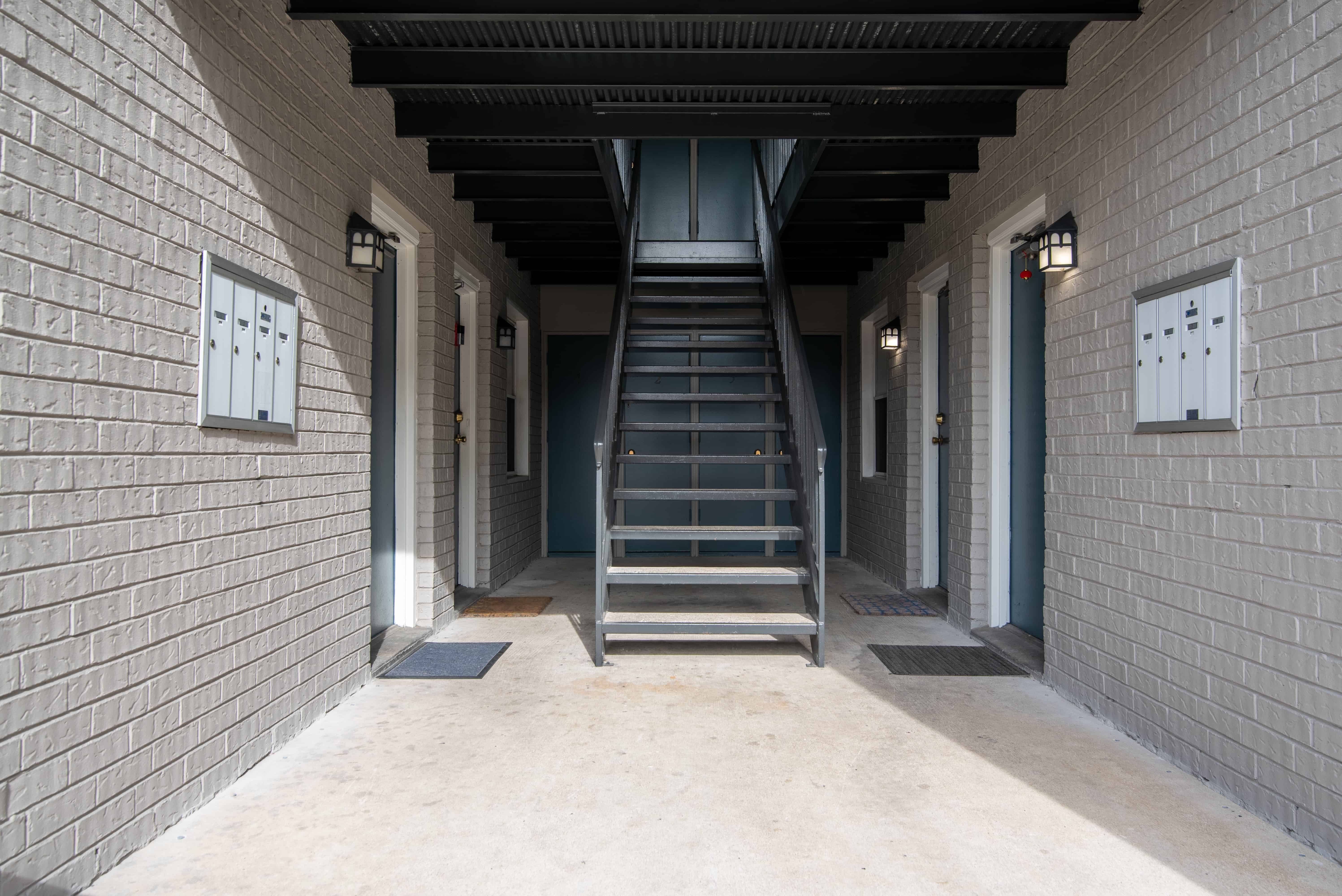 Edgehill Apartments, Nashville - Nashville, Tennessee, United States - Common Area
