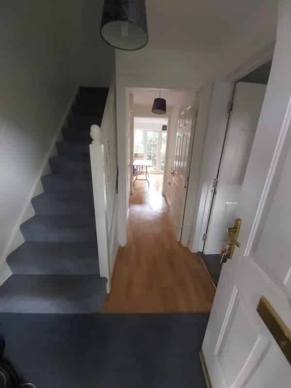 5 Bedroom 1 Bathroom Apartment - Amenities?w=400&h=260&fit=crop&q=40&auto=format&trim=auto