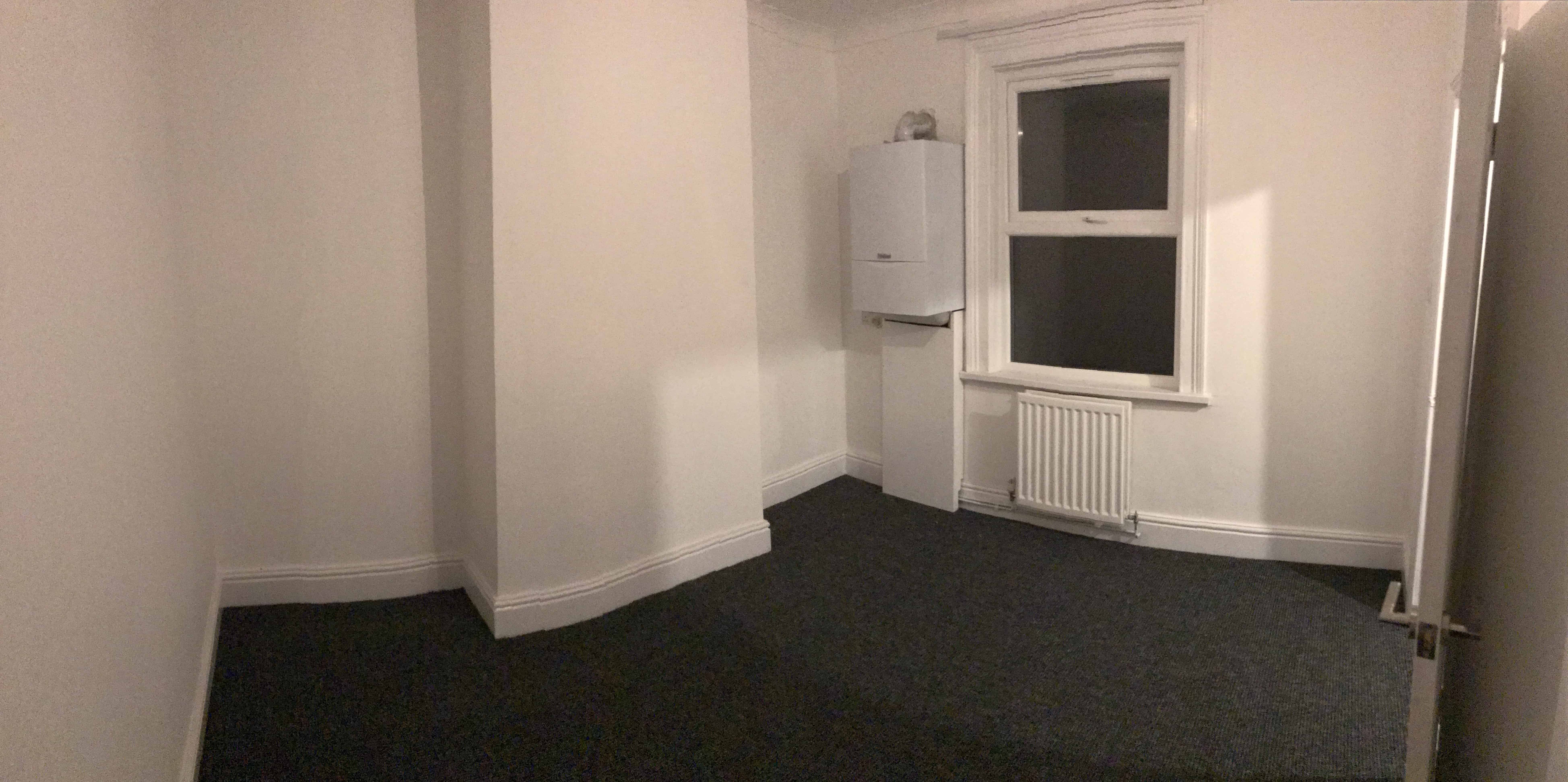 3 Bedroom Apartment, 57 Chaplin Rd, Easton, Bristol BS5 0JY - Bristol, England, United Kingdom - 3 Bedroom Apartment - Room