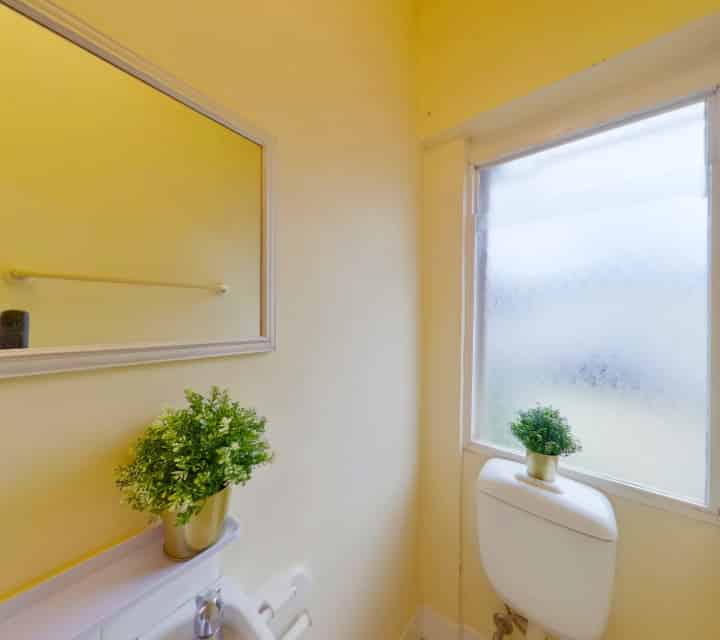 Amenities?w=400&h=260&fit=crop&q=40&auto=format&trim=auto