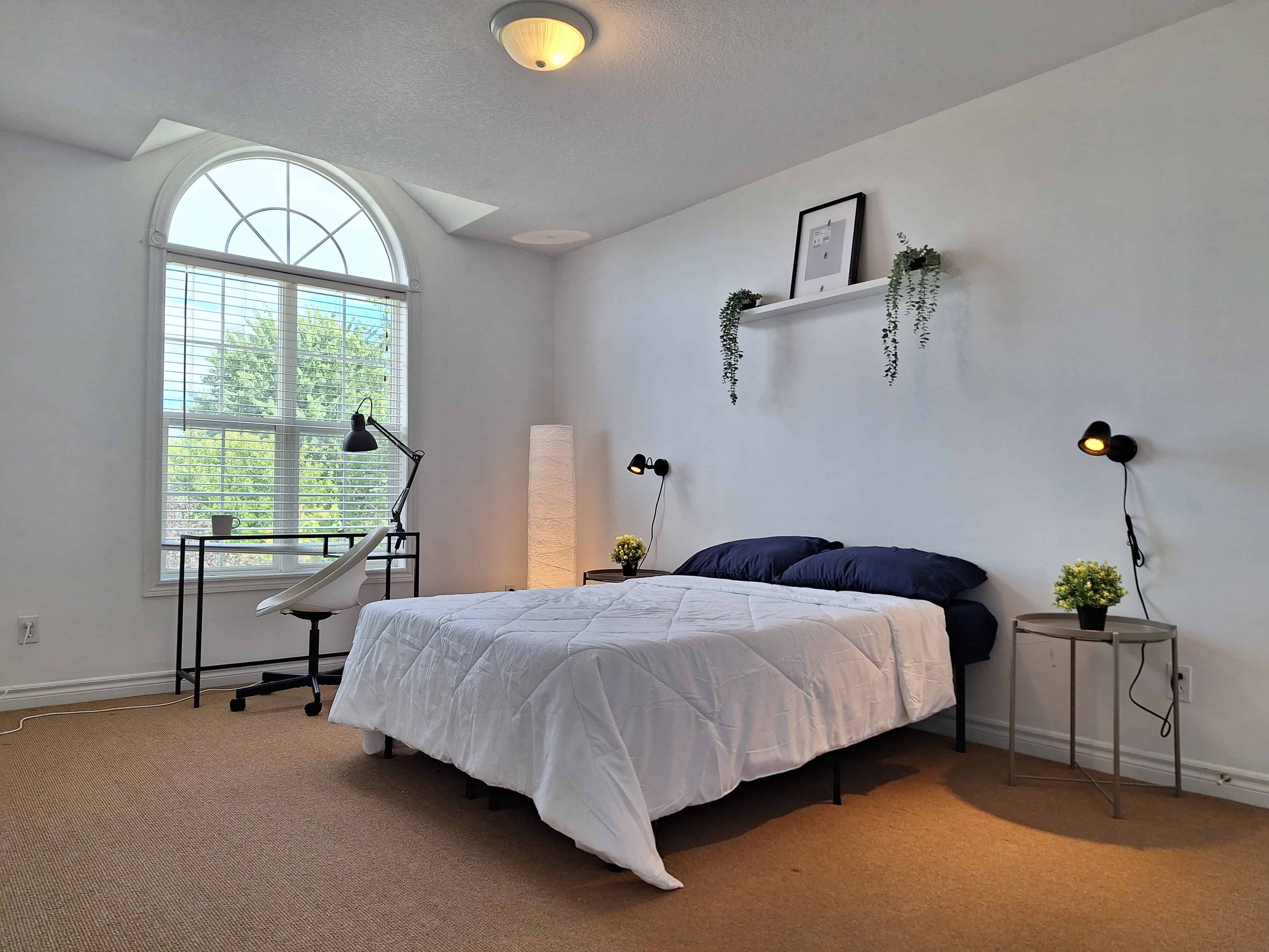 Mariner Dr, Waterloo - Waterloo, Ontario, Canada - St. Lawrence - Bedroom