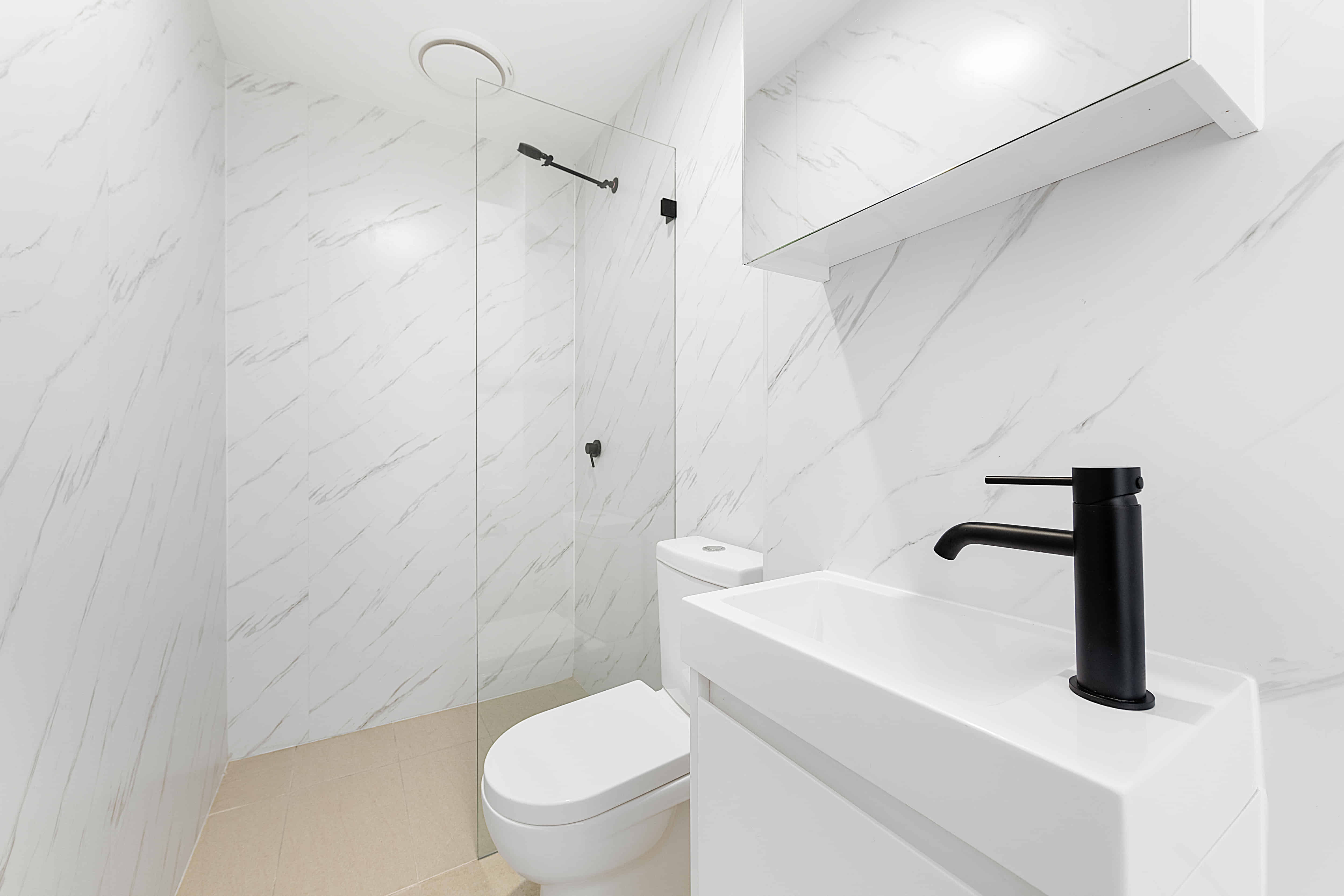 Studio 2 - Kitchen?w=400&h=260&fit=crop&q=40&auto=format&trim=auto