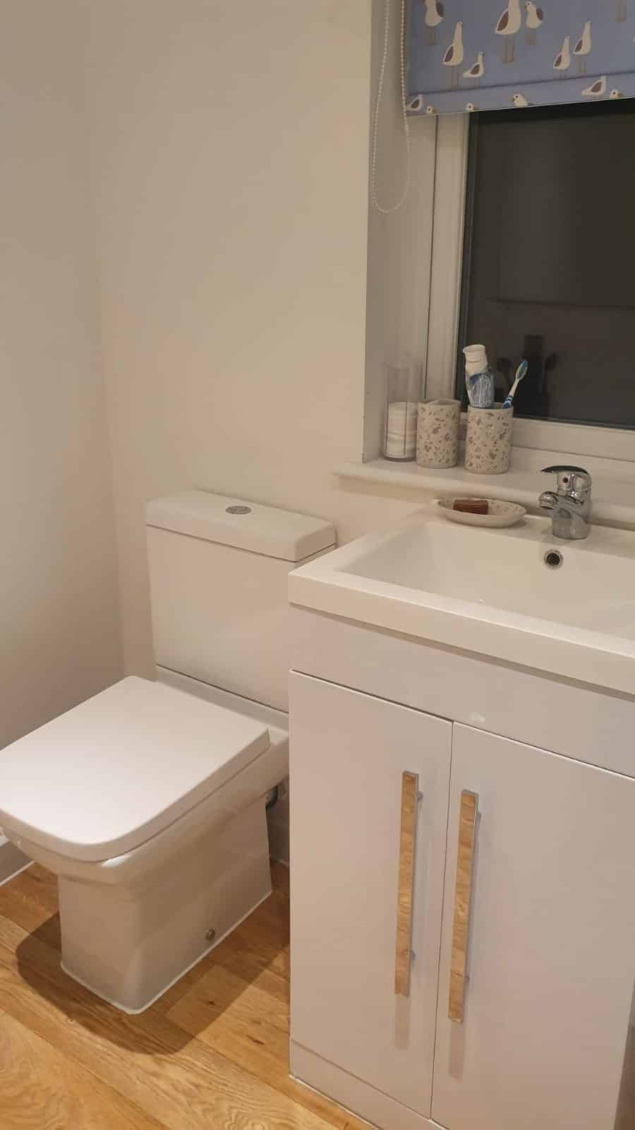 Room in a 4 Bedroom Apartment, 531 Wells Rd, Bristol BS14 9AL - Bristol, England, United Kingdom - Bedroom 1 - Bathroom