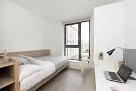 Ensuite Gold - Mid Floor