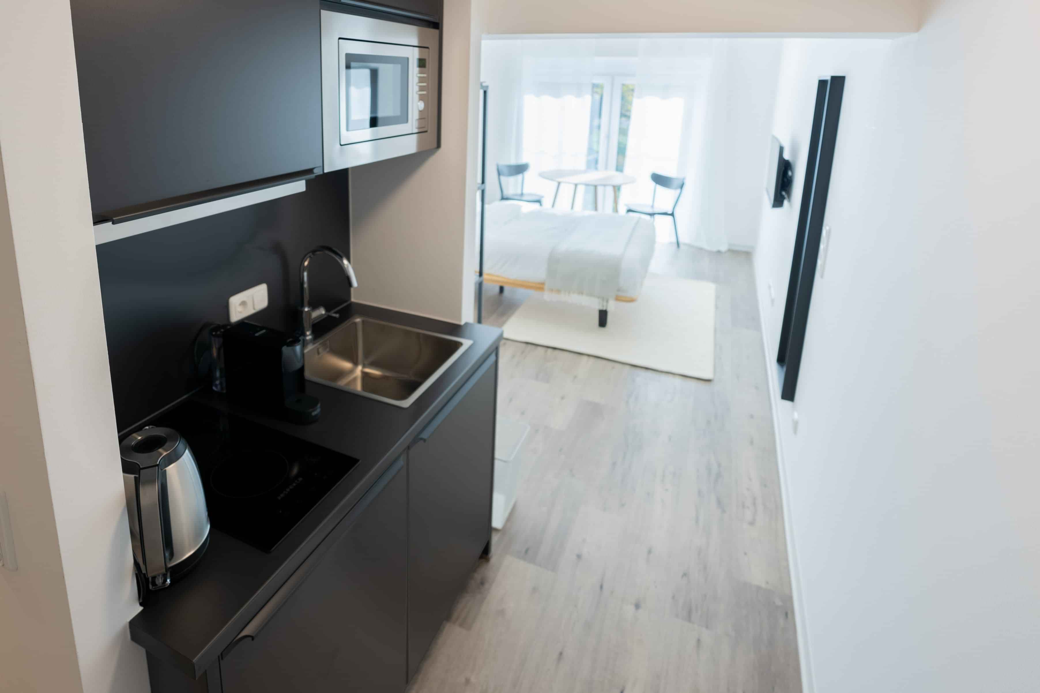 Ostparkstraße 45a (Private Apartments), Frankfurt - Frankfurt, Germany - Kitchen