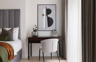 Studio - Bedroom?w=400&h=260&fit=crop&q=40&auto=format&trim=auto