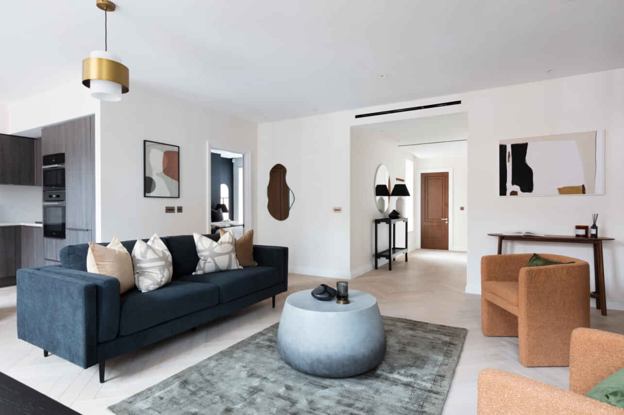 2 Bedroom Apartment - Bathroom?w=400&h=260&fit=crop&q=40&auto=format&trim=auto