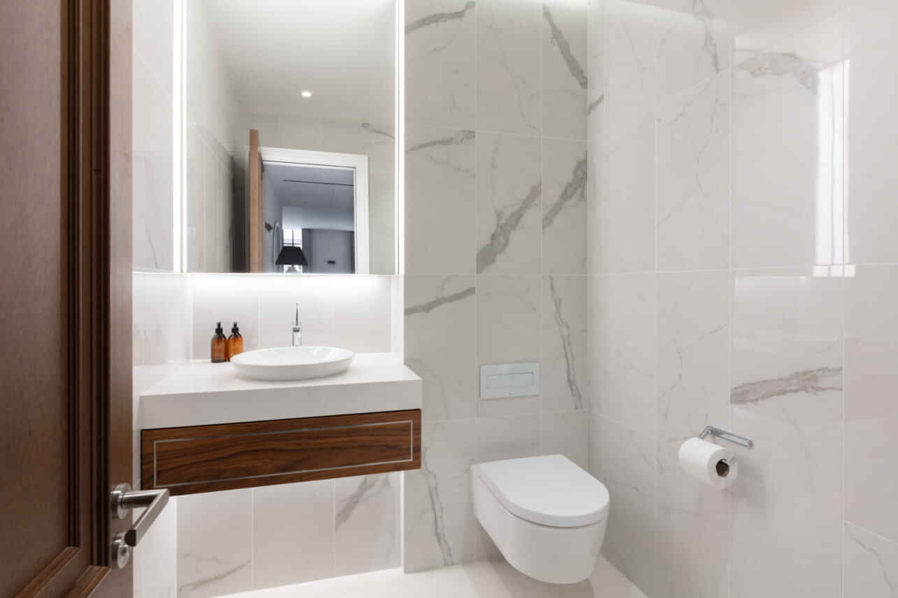2 Bedroom Apartment, Great Peter St, London SW1P 3LW - London, England, United Kingdom - 2 Bedroom Apartment - Bathroom