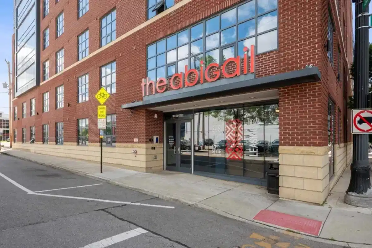 The Abigail, Columbus 3