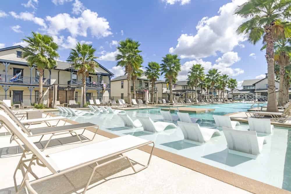 Arlington Cottages & Townhomes, Baton Rouge 4