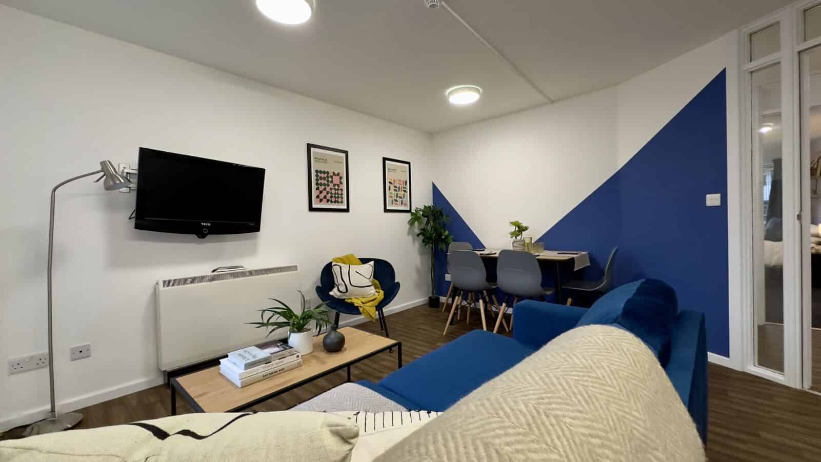 Room in a 4 Bedroom Apartment, Kedleston Street, Derby, DE1 3JY - Derby, England, United Kingdom - Common Area