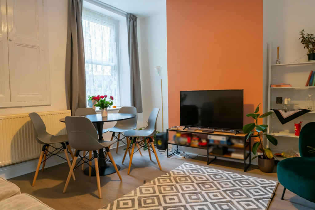 Bedroom 2 - Bedroom?w=400&h=260&fit=crop&q=40&auto=format&trim=auto