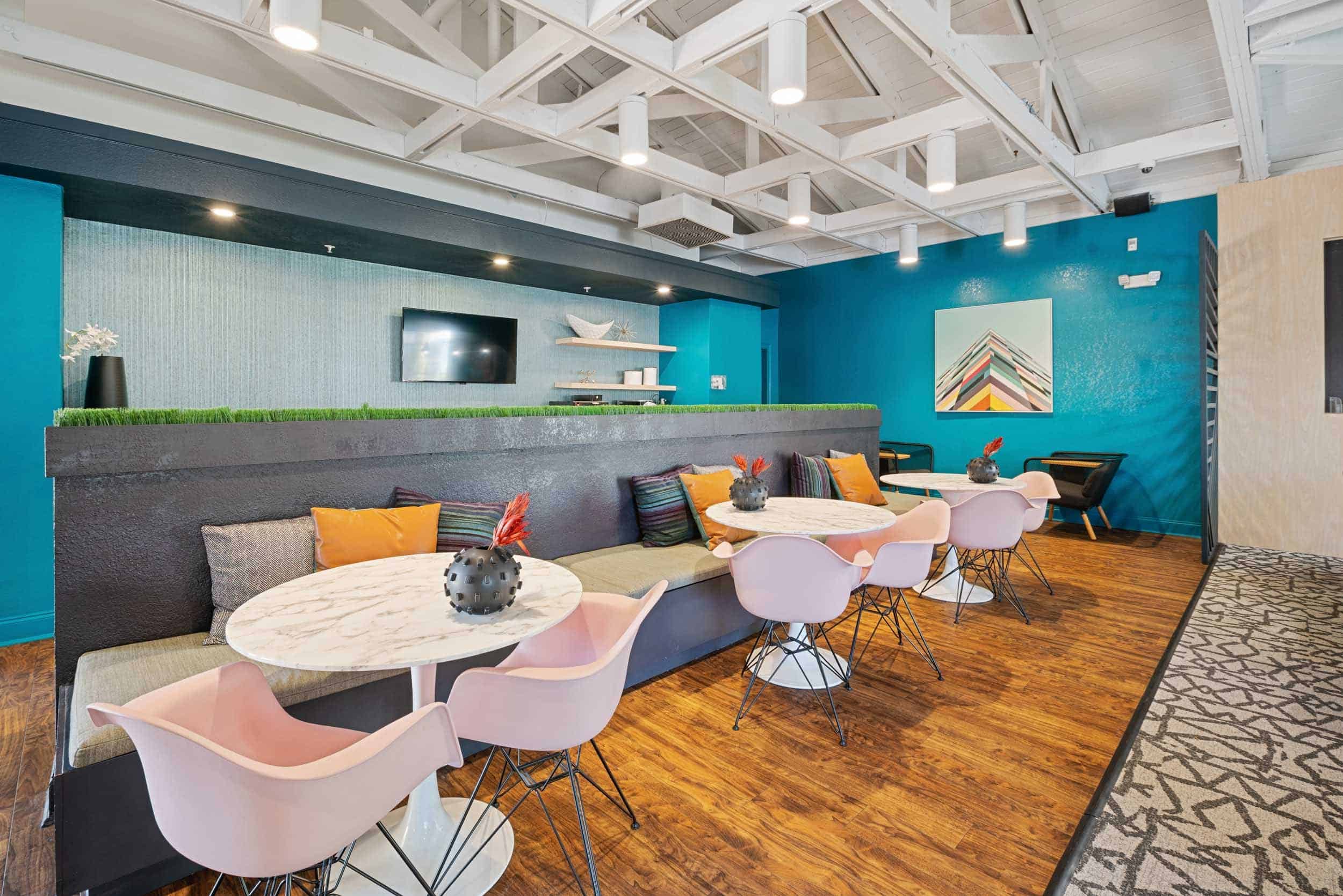 The Verge, Orlando 4