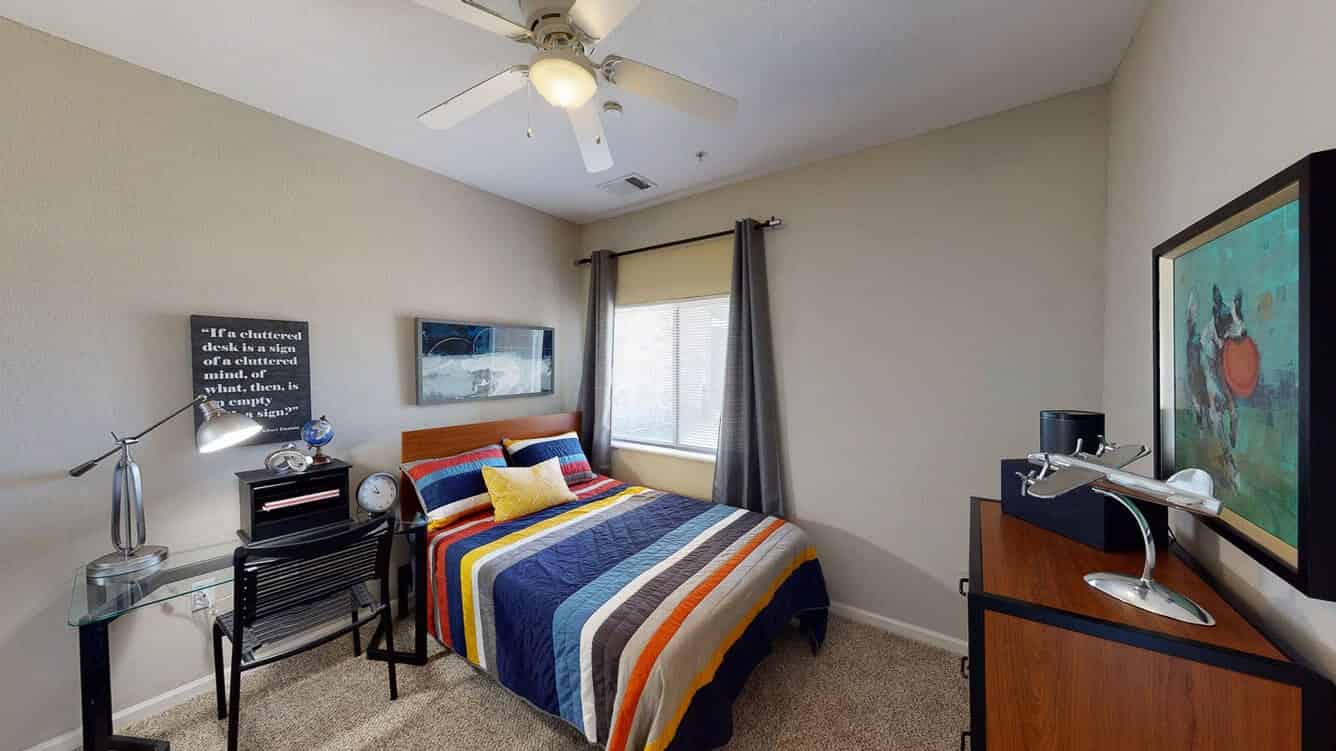 Private Room - B1 (2 Bed - 2 Bath) - Bedroom