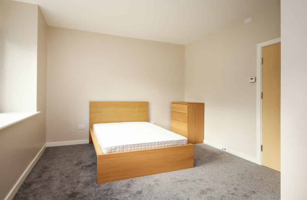 Bedroom 1 - Bedroom?w=400&h=260&fit=crop&q=40&auto=format&trim=auto