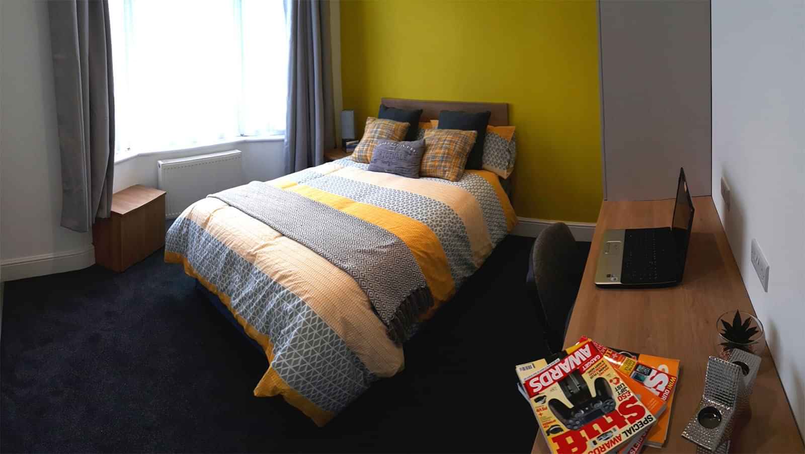 Room in a 3 Bedroom Apartment, 52 Portman Street, Middlesbrough - Middlesbrough, England, United Kingdom - Bedroom 1 - Bedroom