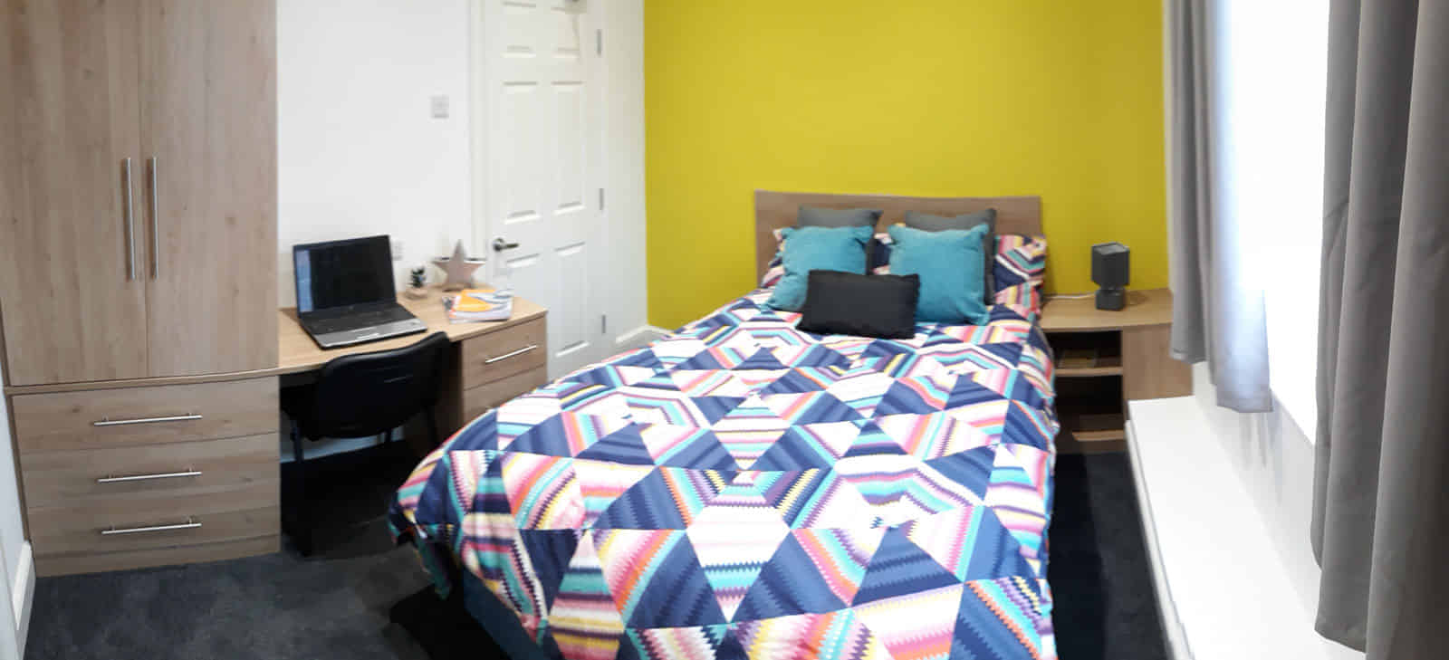 Bedroom 3 - Bathroom?w=400&h=260&fit=crop&q=40&auto=format&trim=auto