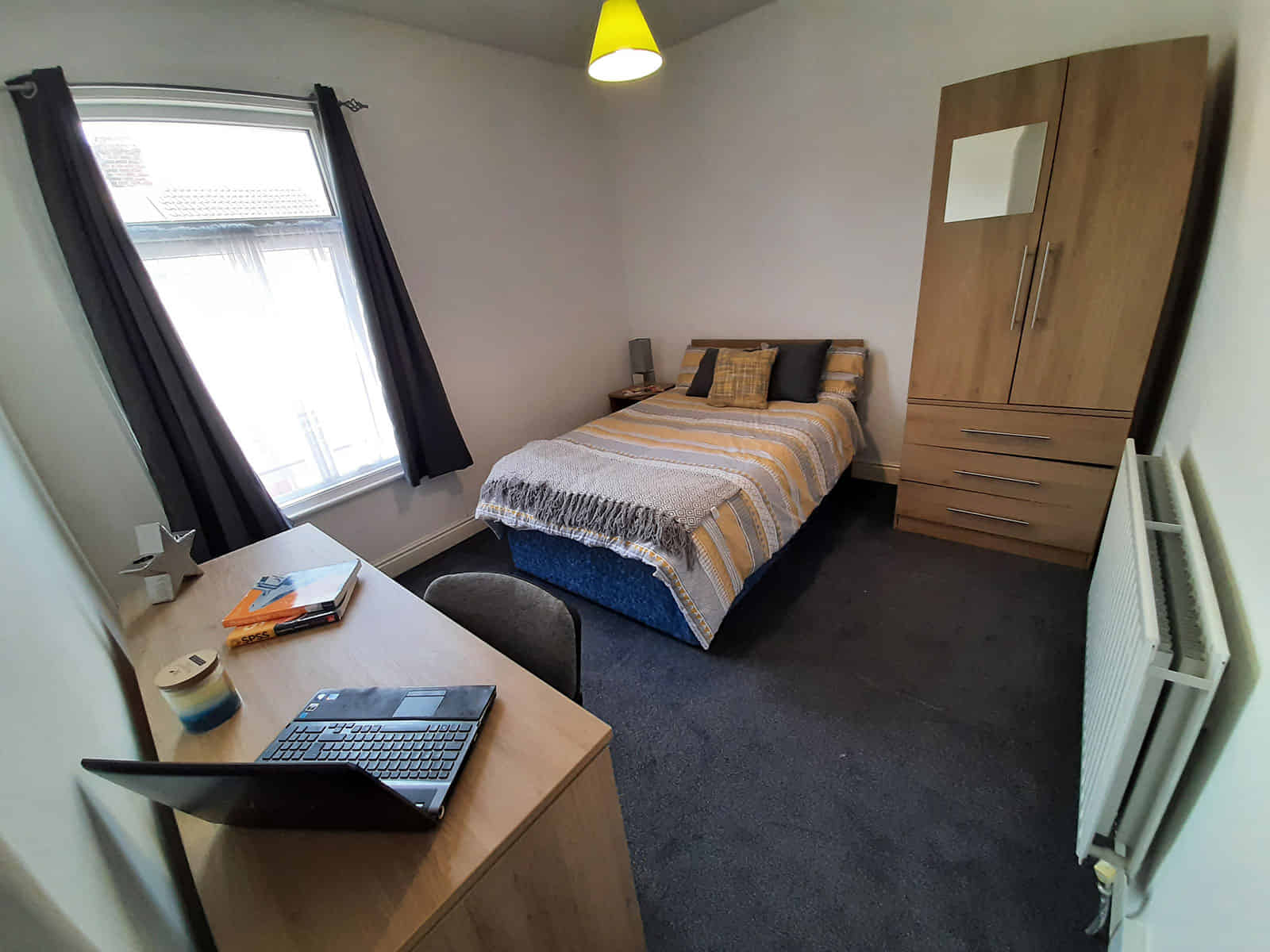 Room in a 2 Bedroom Apartment, 4 Palmer Street, Middlesbrough - Middlesbrough, England, United Kingdom - Bedroom 2 - Bedroom