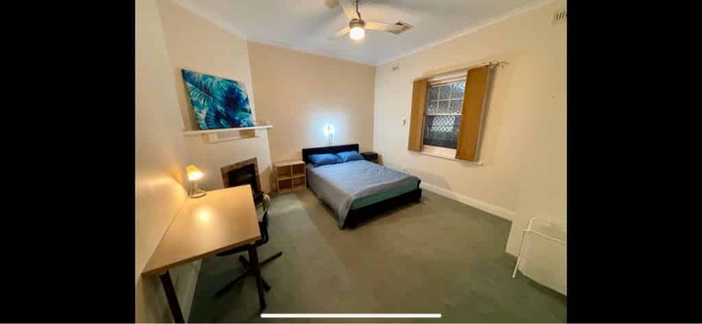 Room in 7 Bedroom Apartment, 32 Godfrey Terrace, Leabrook, City of Burnside, 5068 (Room 2) - Adelaide, South Australia, Australia - Bedroom 2 - Bedroom