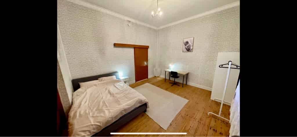 Bedroom 2 - Bathroom?w=400&h=260&fit=crop&q=40&auto=format&trim=auto