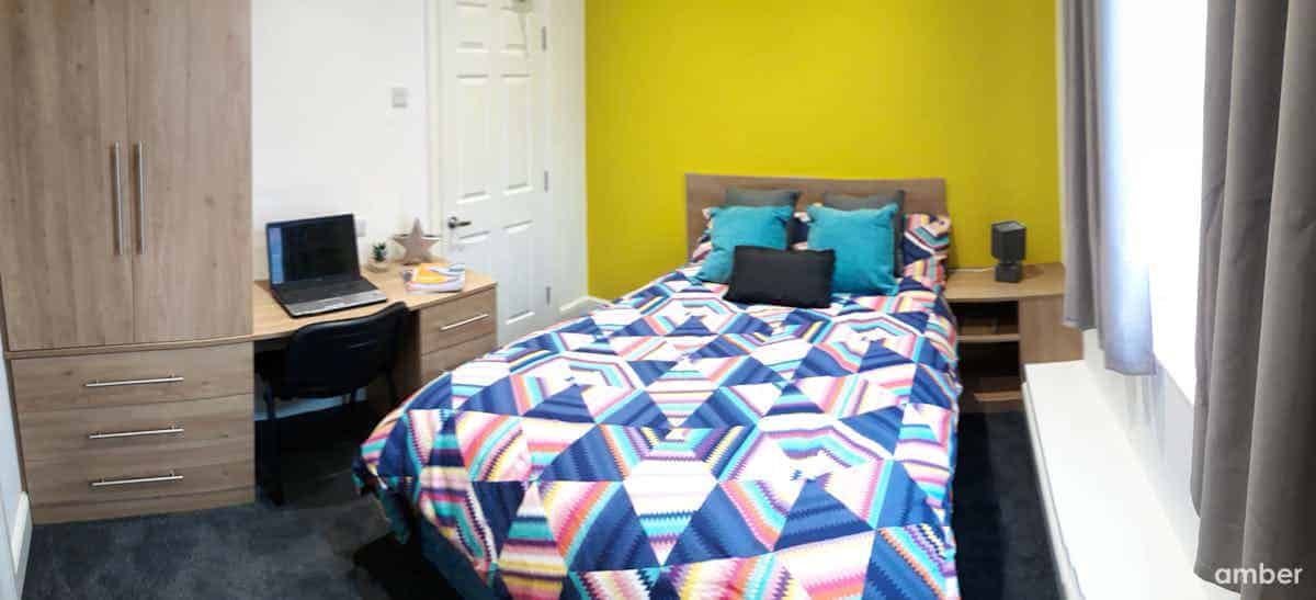 Room in a 5 Bedroom Apartment, 29 Clifton Street, Middlesbrough - Middlesbrough, England, United Kingdom - Bedroom 2 - Bedroom