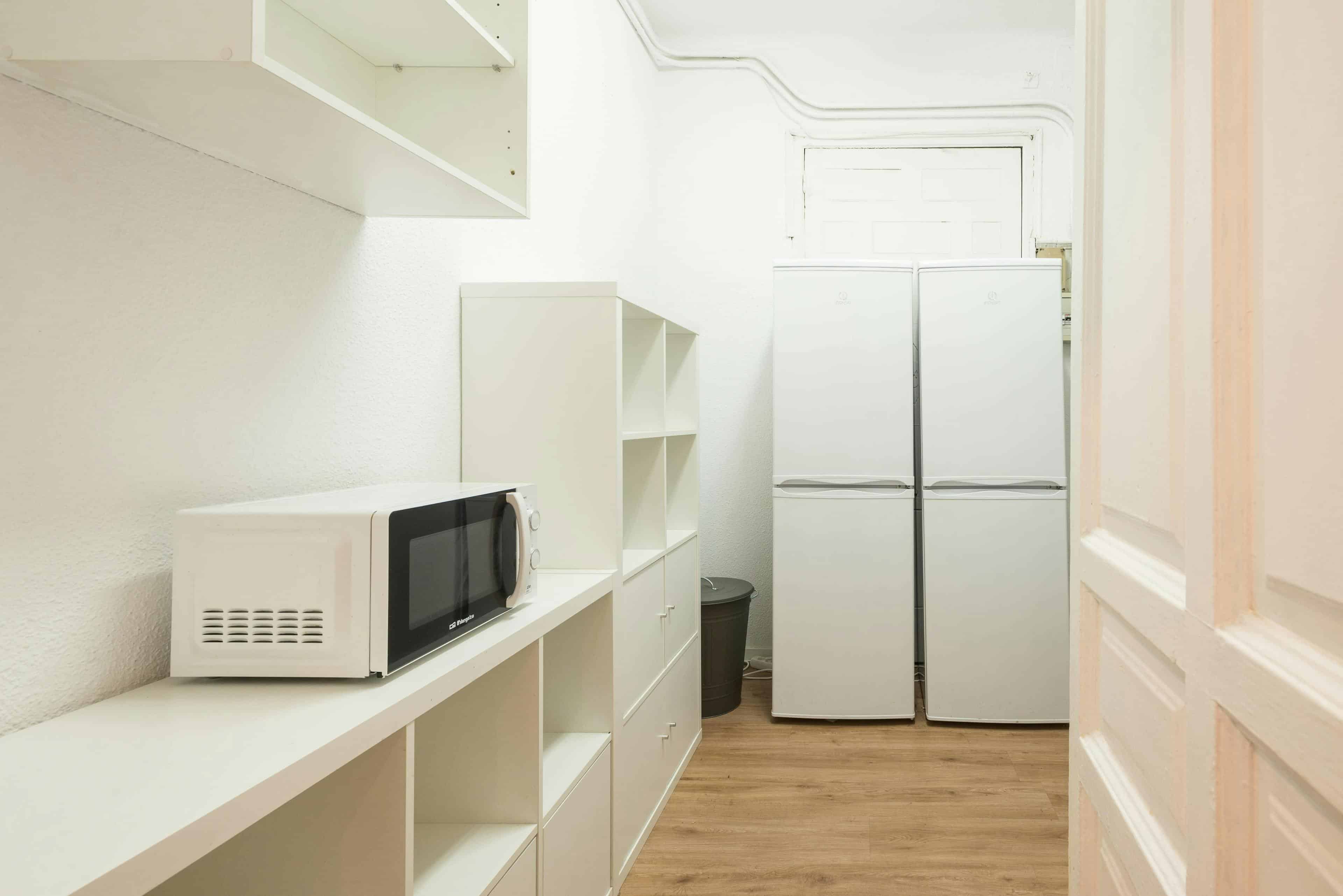 Calle Infantas 40 1º Der, Madrid - Madrid, Spain - Amenities