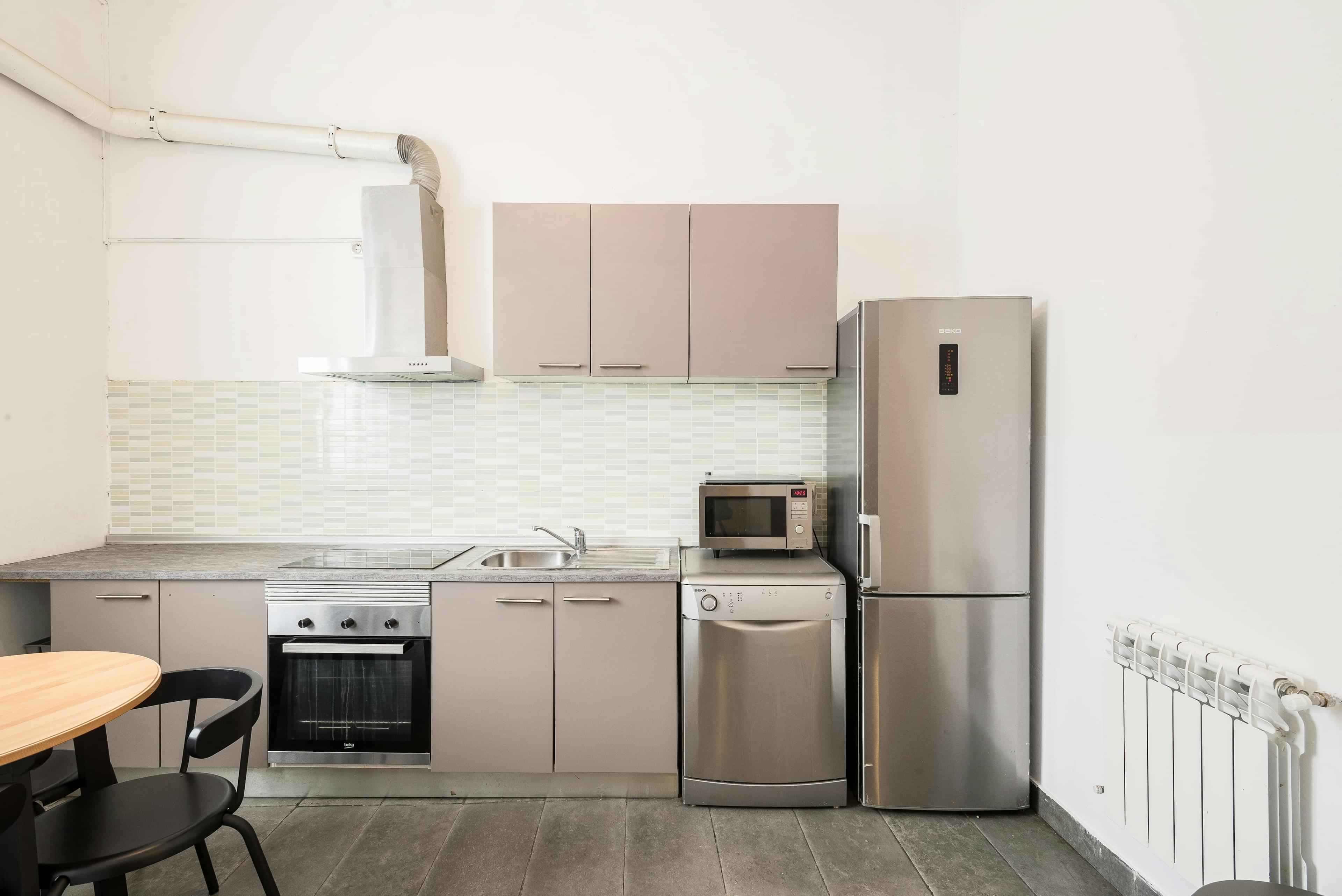 Calle Olivar 5 3º Izq, Madrid - Madrid, Spain - Room 1 - Kitchen