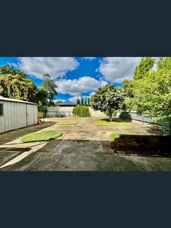 Room in a 4 Bedroom Apartment, 32 Dartmouth Street, West Croydon, City of Charles Sturt, 5008  2