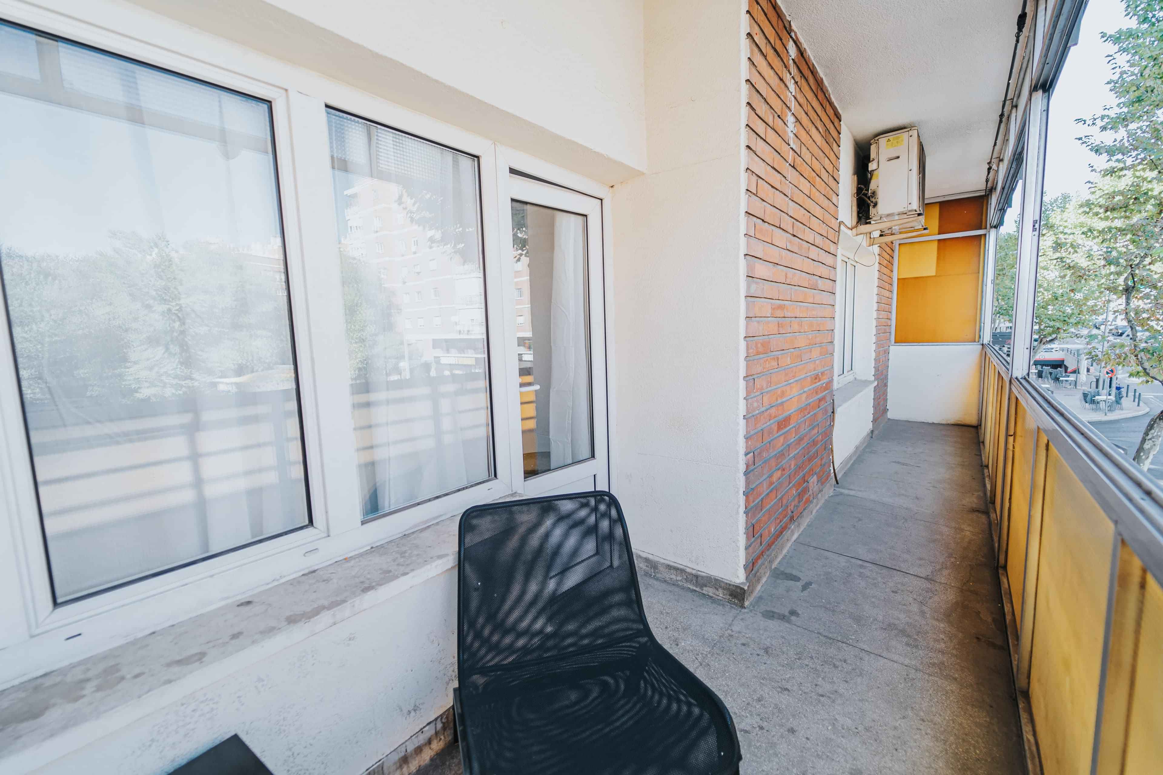 Avd. Mediterráneo 20, Madrid - Madrid, Spain - Exterior