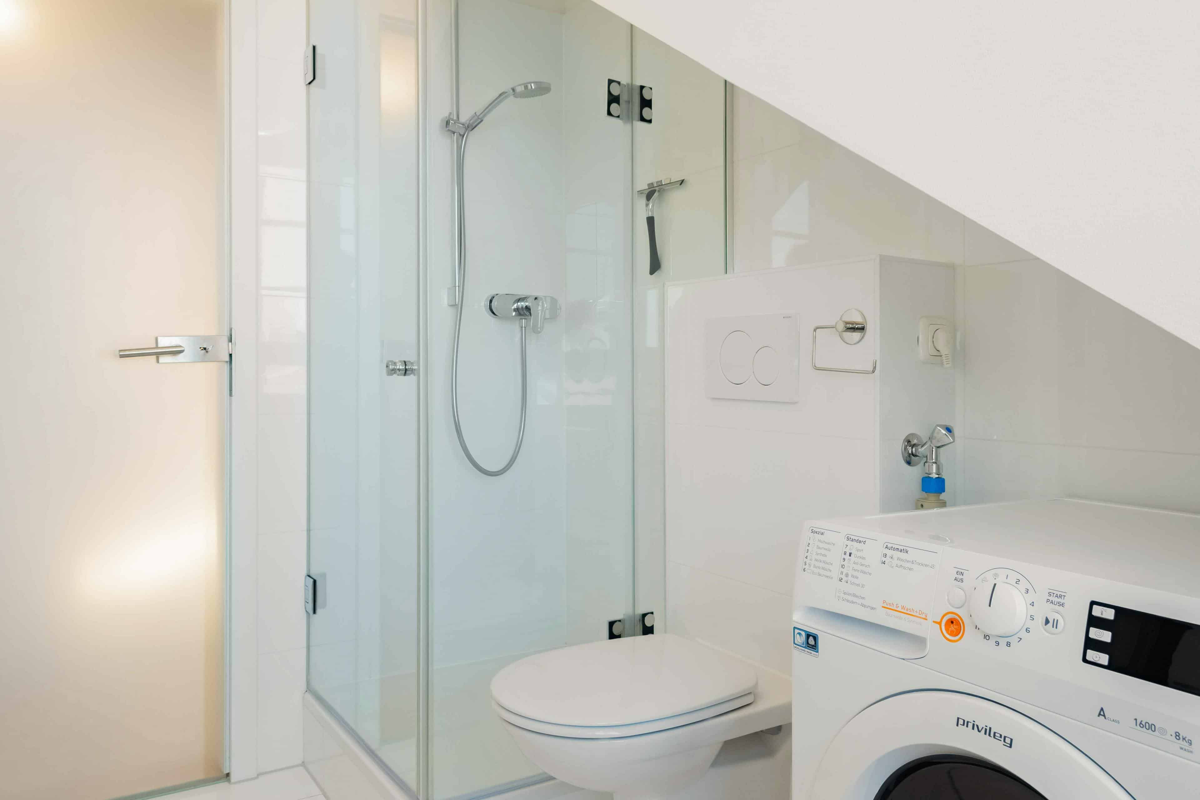 Amenities?w=400&h=260&fit=crop&q=40&auto=format&trim=auto