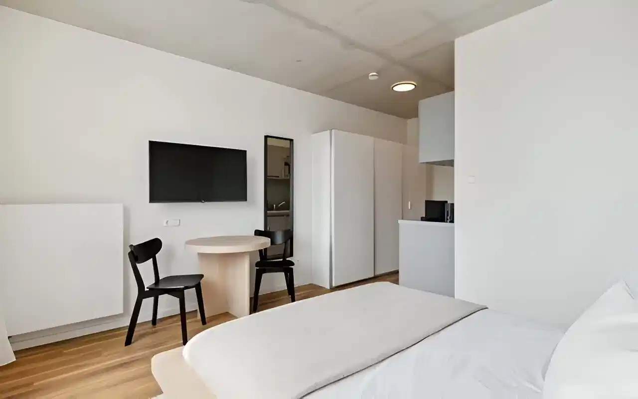 Gustav-Tempel-Straße, Berlin - Berlin, Germany - Bedroom